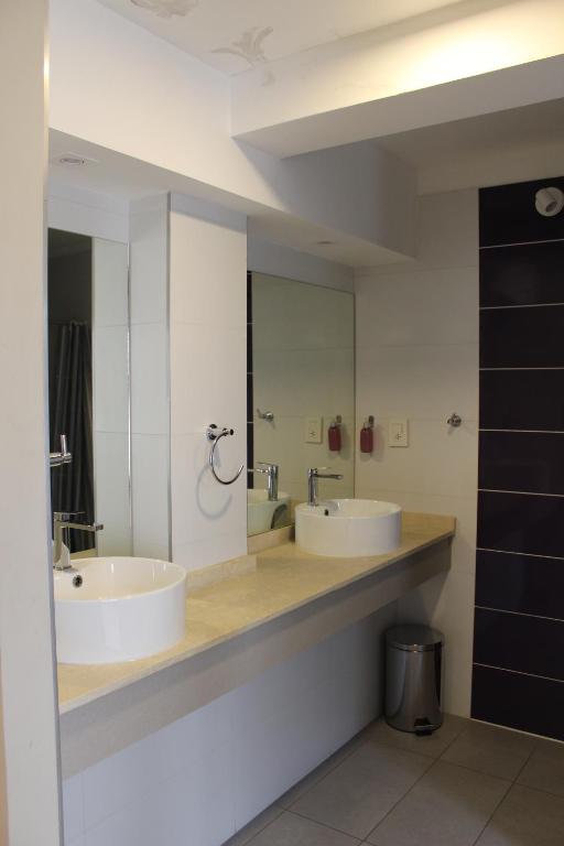 Koupelna v ubytování Nómade Hostel mdz