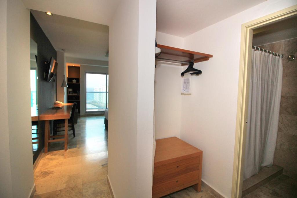 Postel nebo postele na pokoji v ubytování Rivoli Select Hotel