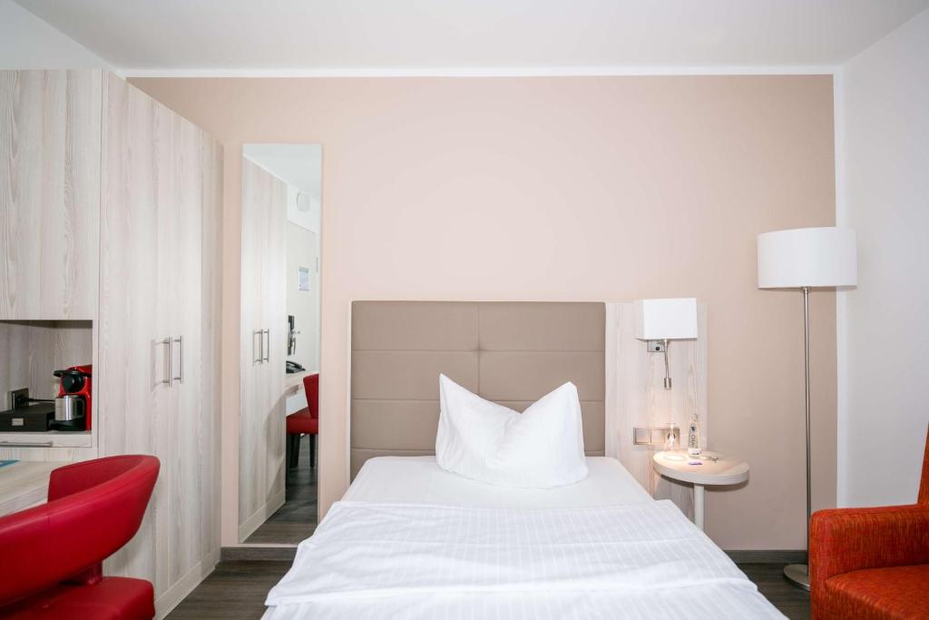 Best Western Hotel Airport Düsseldorf - Ratingen - Habitación Confort Con Cama Grande