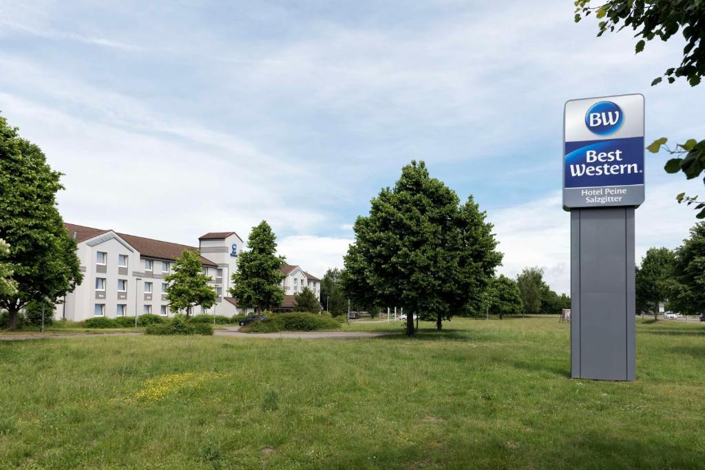 Certifikát, hodnocení, plakát nebo jiný dokument vystavený v ubytování Best Western Hotel Peine Salzgitter