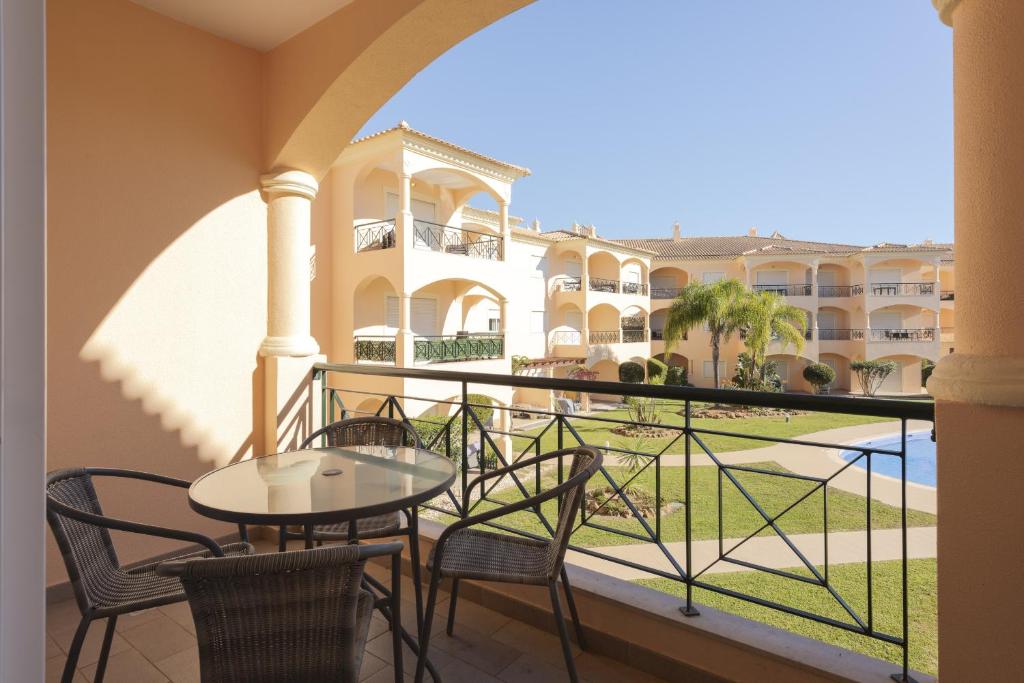 Praia Village I - Peaceful condominium by HD