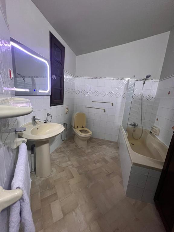 Koupelna v ubytování Villa Mariem