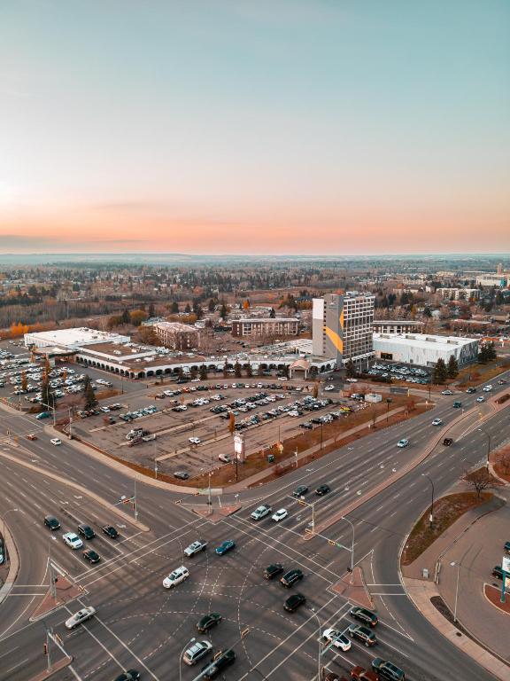 Letecký snímek ubytování Red Deer Resort & Casino