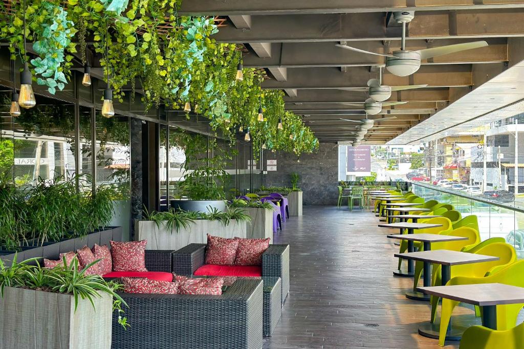 Posezení v ubytování Sheraton Grand Panama