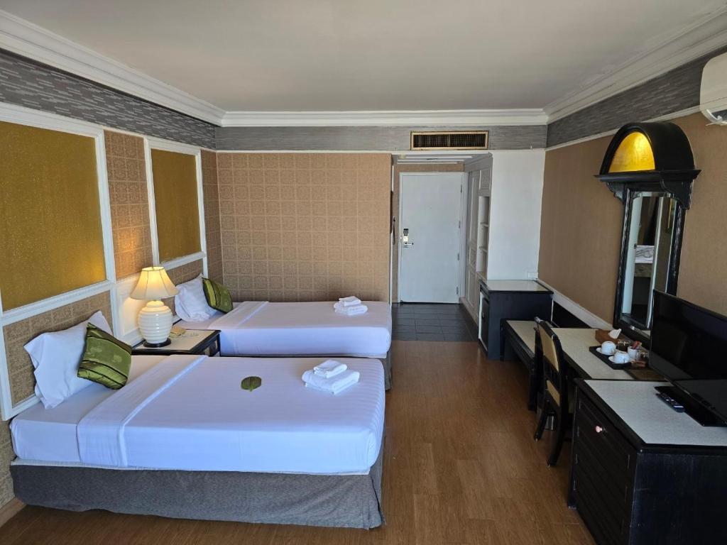 First Pacific Cirrus - Camera Doppia O Gemella Deluxe