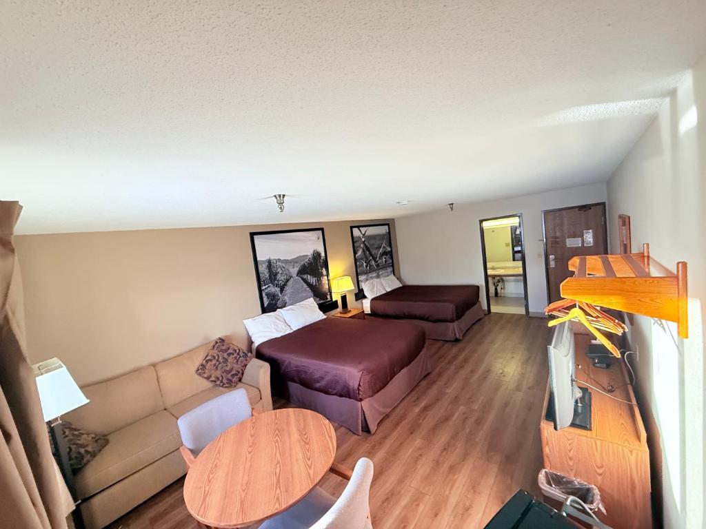 Posezení v ubytování Super 8 by Wyndham Salmon Arm