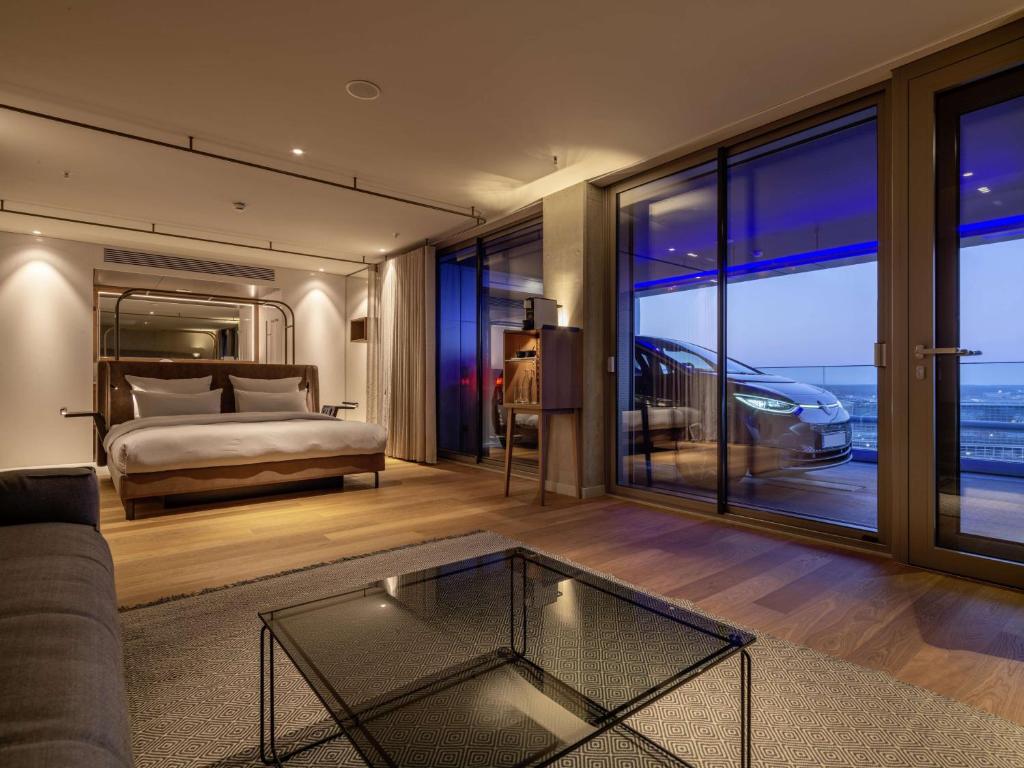 Cama ou camas em um quarto em b'mine Hotel Frankfurt Airport