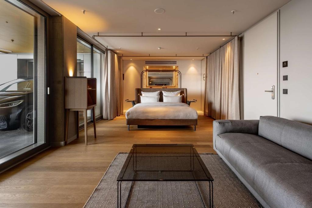 Cama ou camas em um quarto em b'mine Hotel Frankfurt Airport