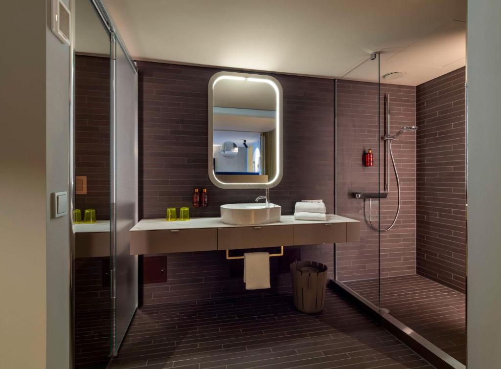 b'mine hotel Düsseldorf - Resim 18