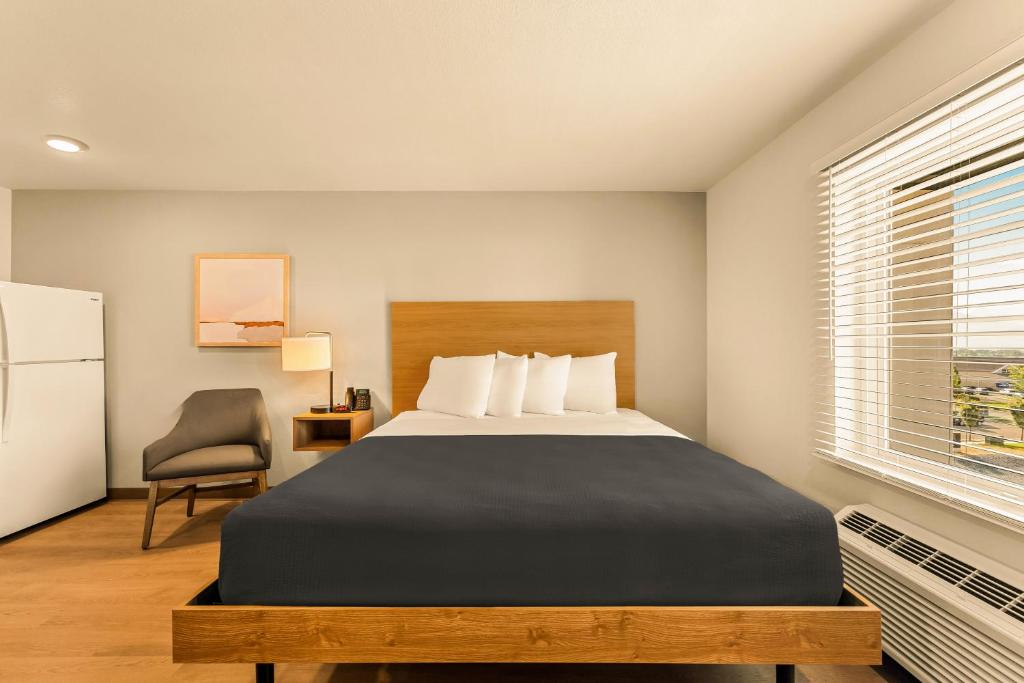 LivAway Suites Salt Lake City- West Jordan photo