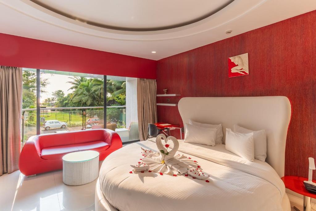 Кровать или кровати в номере Fahrenheit Hotels & Resorts