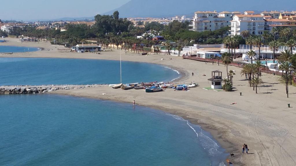 Park Plaza Suites Apartamentos - Resim 22