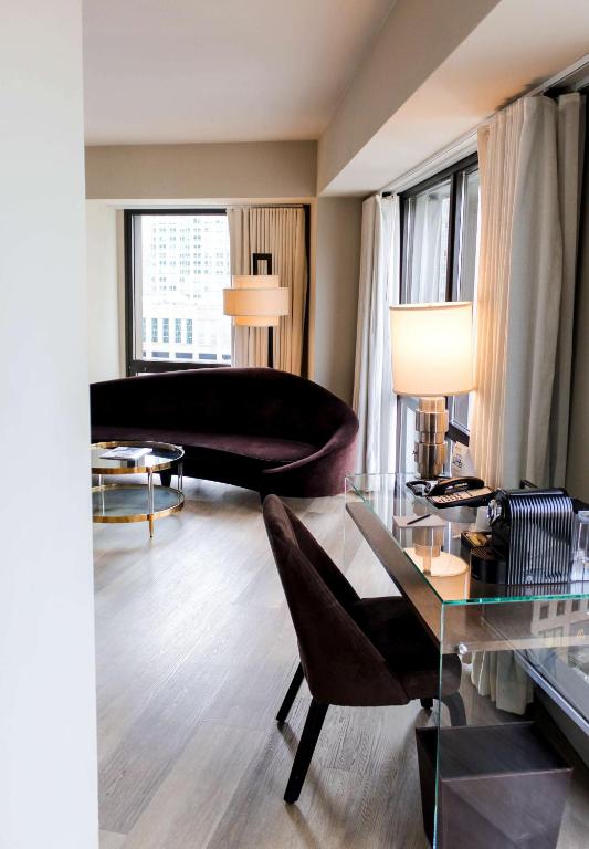 Posezení v ubytování Thompson Chicago, by Hyatt