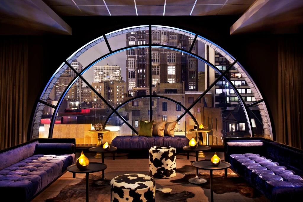 Posezení v ubytování Thompson Chicago, by Hyatt