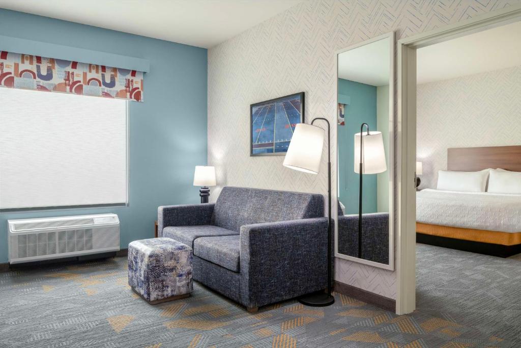 Home2 Suites By Hilton Jonesboro - Suite De Un Dormitorio Con Cama King