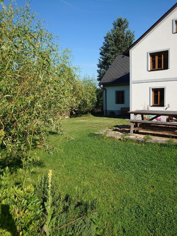 Zahrada ubytování Chalupa U Potoka