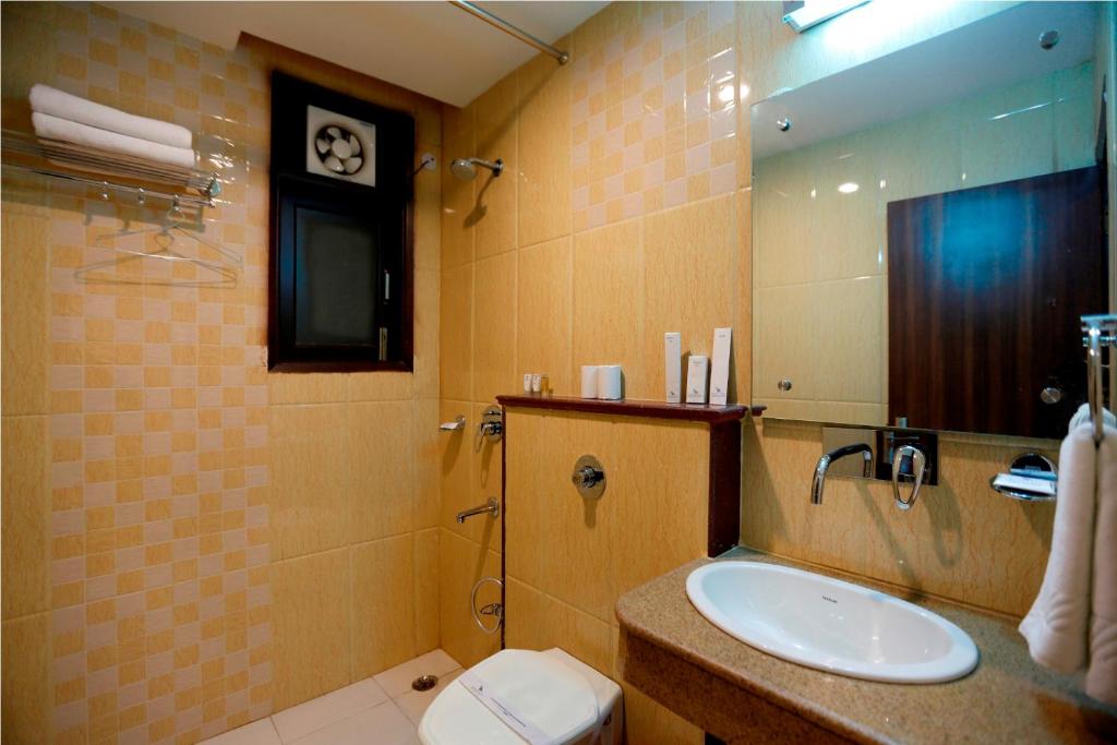 Koupelna v ubytování Airport RTS HOTEL
