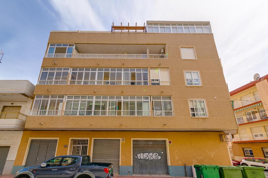 Budova, v ktorej sa apartmán nachádza