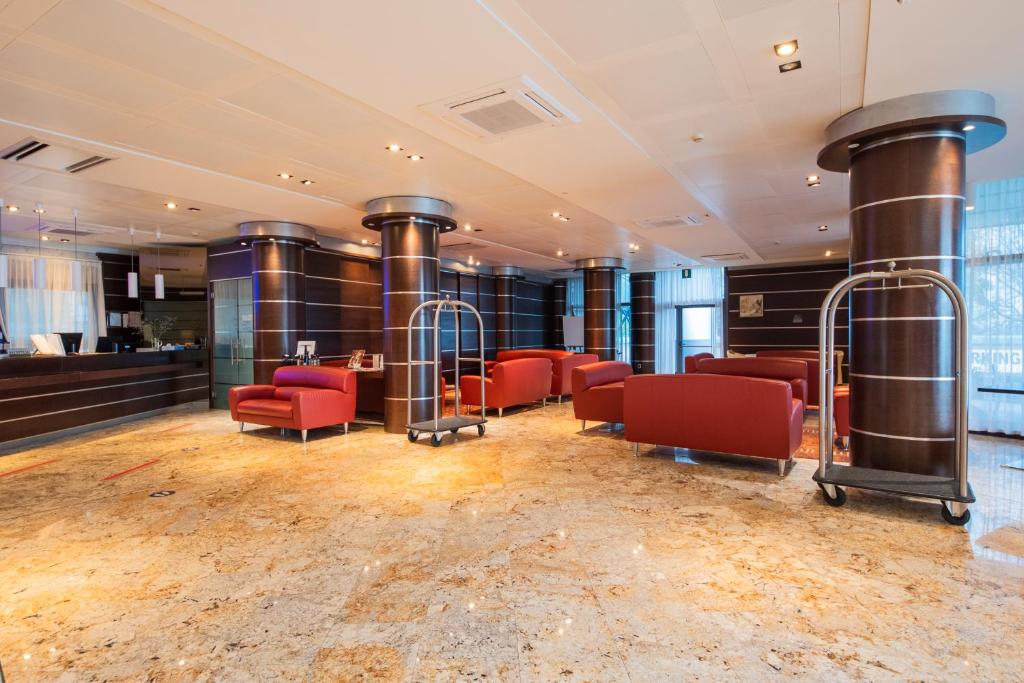 Posezení v ubytování Dado Hotel International