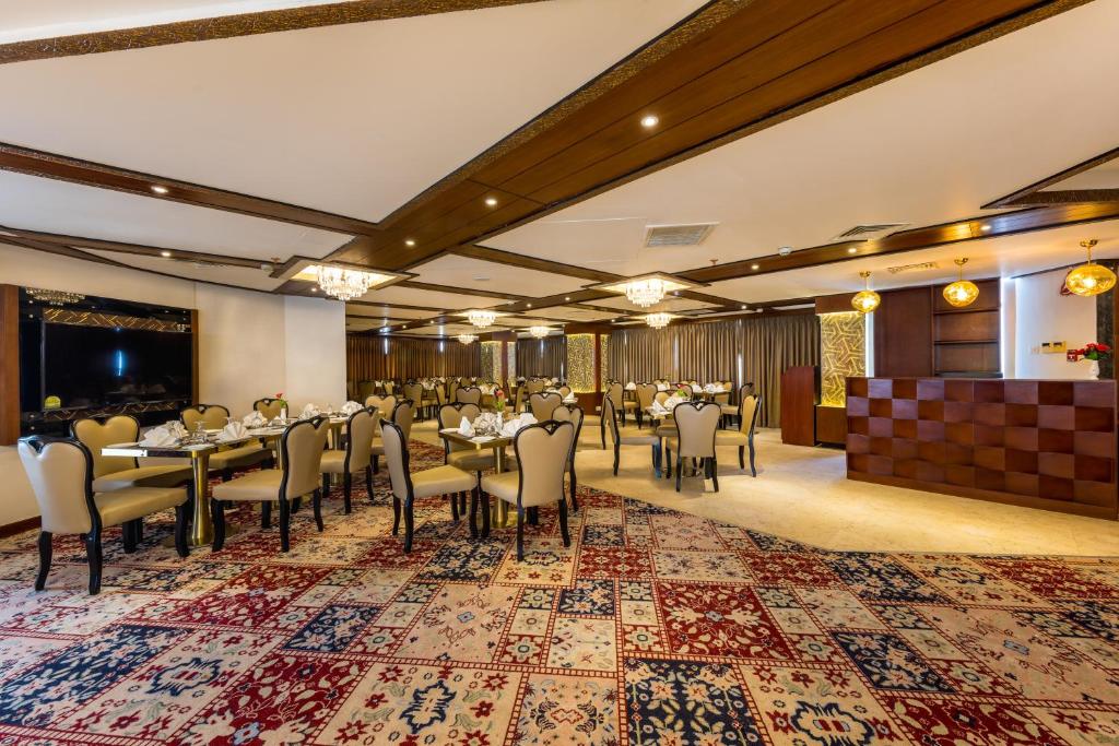 Grand Palace Hotel & Resort Dhaka photo