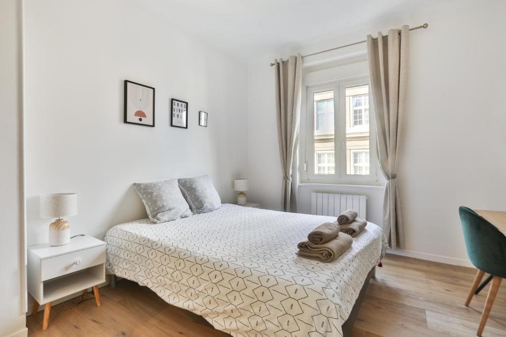 Lovely quiet 2 rooms close to center with balcony – photo 10