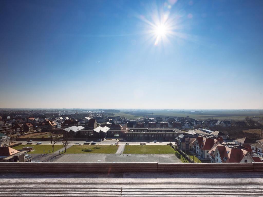Nespecifikovaný výhled na destinaci Middelkerke nebo výhled na město při pohledu z hotelu