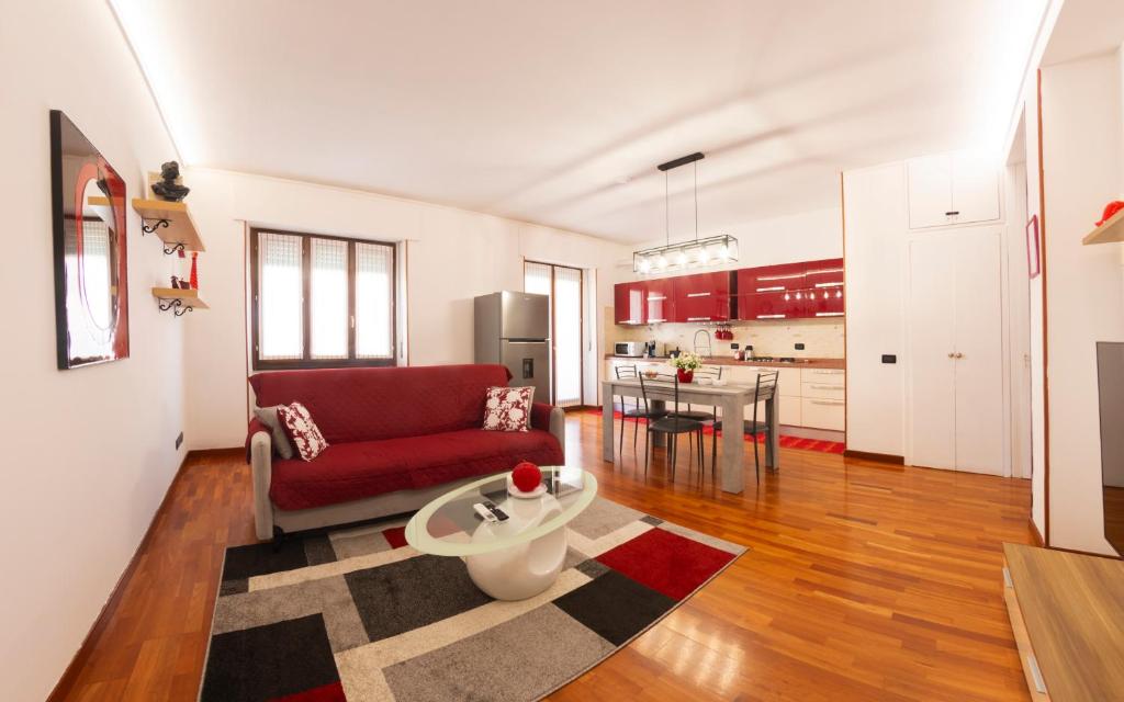 Cozy Design House - 15 Minutes From NAVIGLI-HUMANITAS