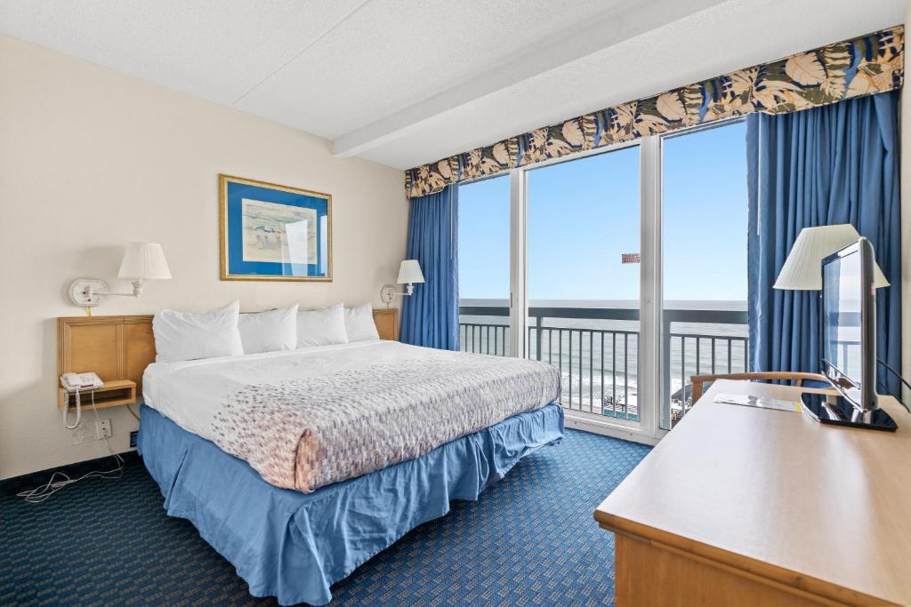 Yachtsman Oceanfront Resort - Housity