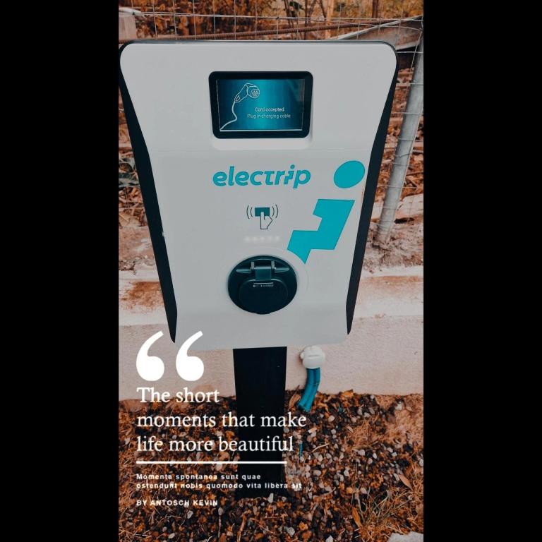 8 Blocks Apartments - 16