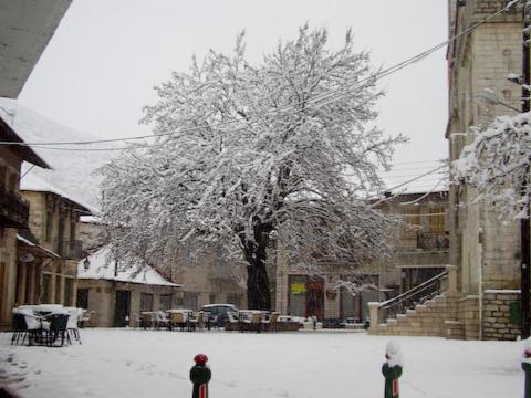 Alonaki Guesthouse v zimě