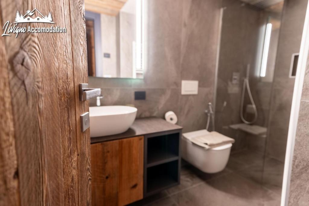 Kúpeľňa v ubytovaní Chalet 1816 by Livigno Accomodation