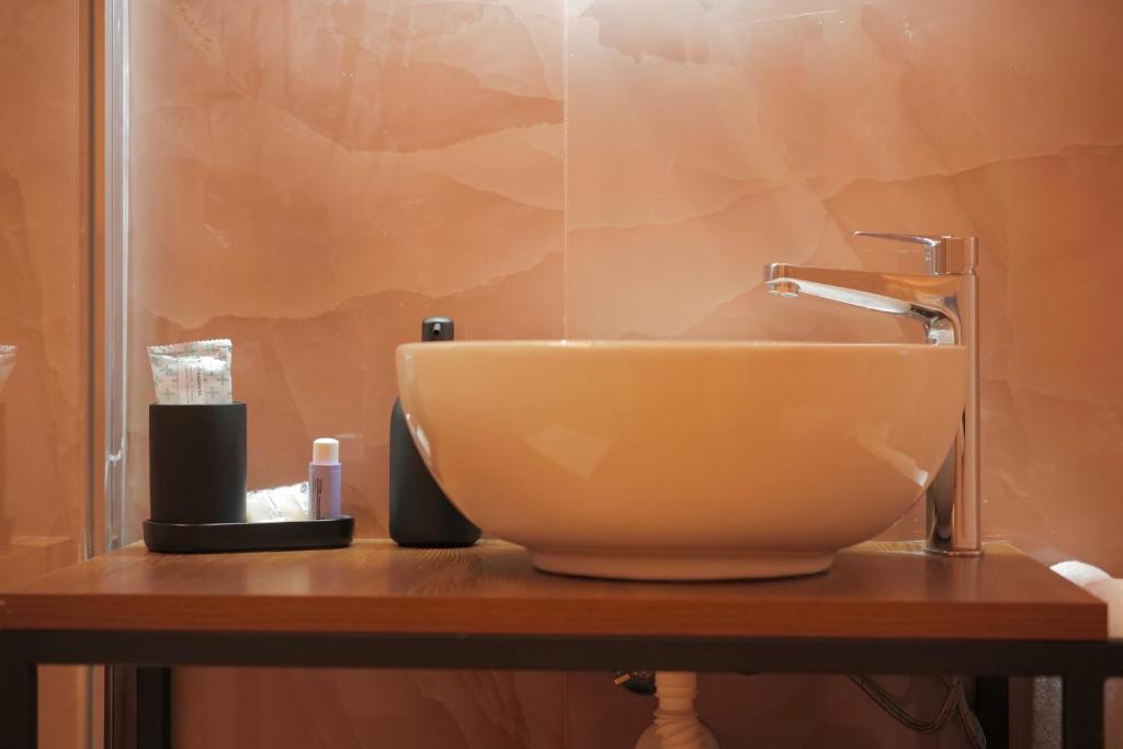 Toledo LR Collection - 3