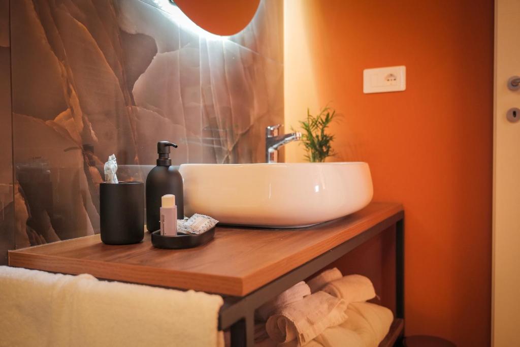 Toledo LR Collection - 12