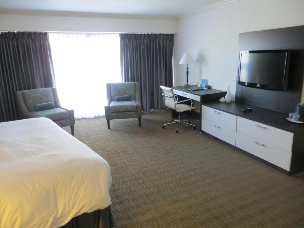 Toronto Don Valley Hotel and Suites - Resim 35