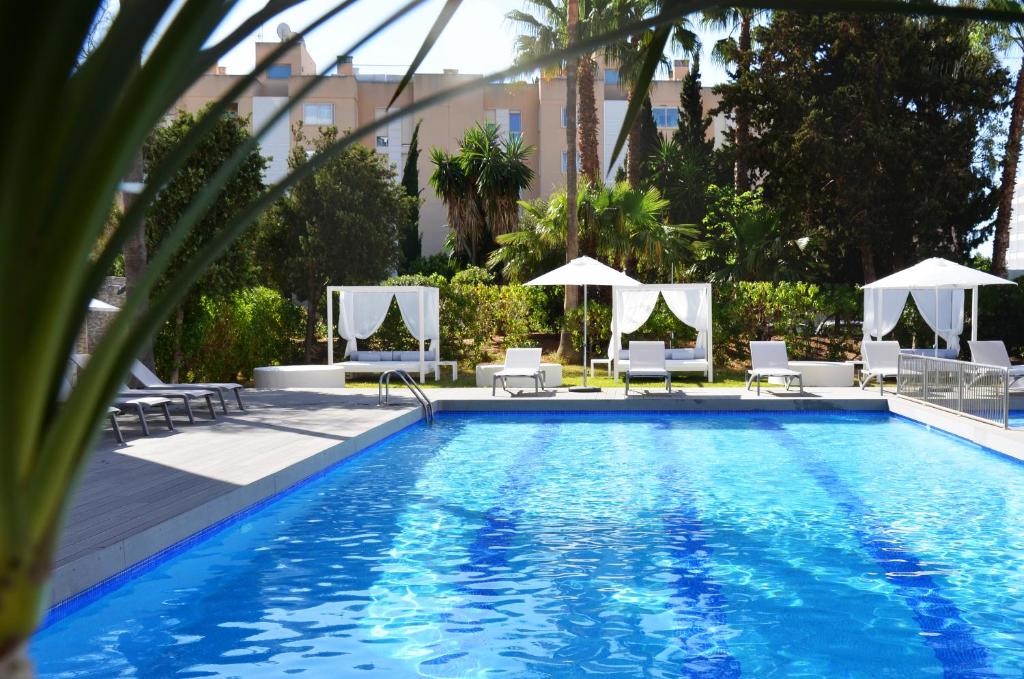 Apartamentos Vibra Tivoli, Playa den Bossa – Bijgewerkte ...
