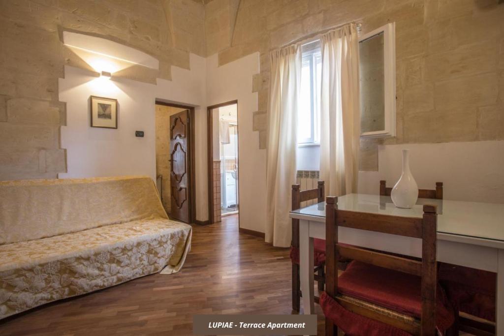 Postel nebo postele na pokoji v ubytování Chiesa Greca Suites - Lecce Selection