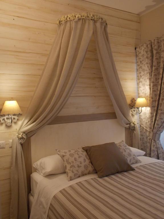 Casa Tua Vaticano Guest House - 1