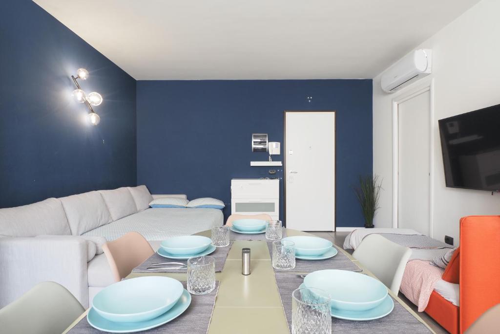 Posedenie v ubytovaní CITY CENTER - Modern flat with FREE PARKING and WIFI - Apt A