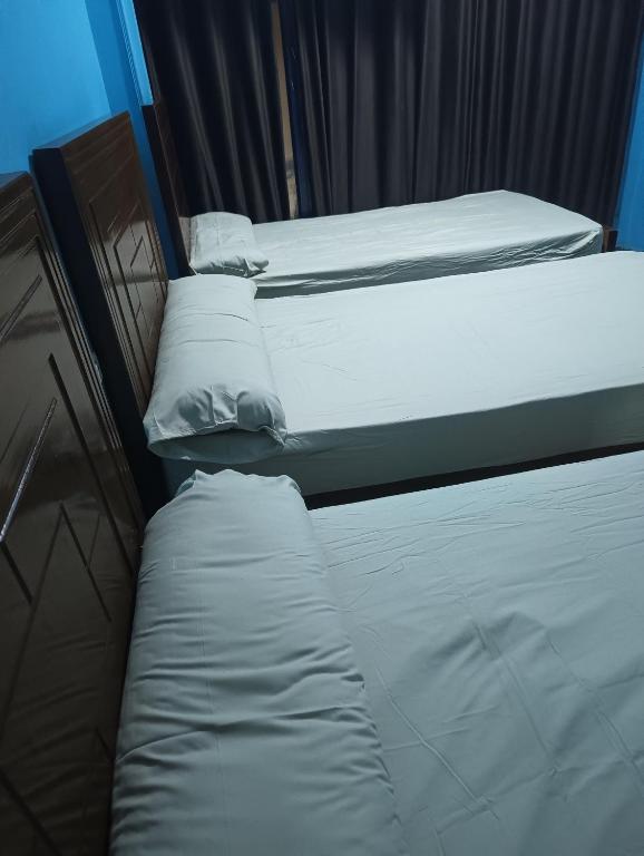 Postel nebo postele na pokoji v ubytování Elmosheer hotel aswan