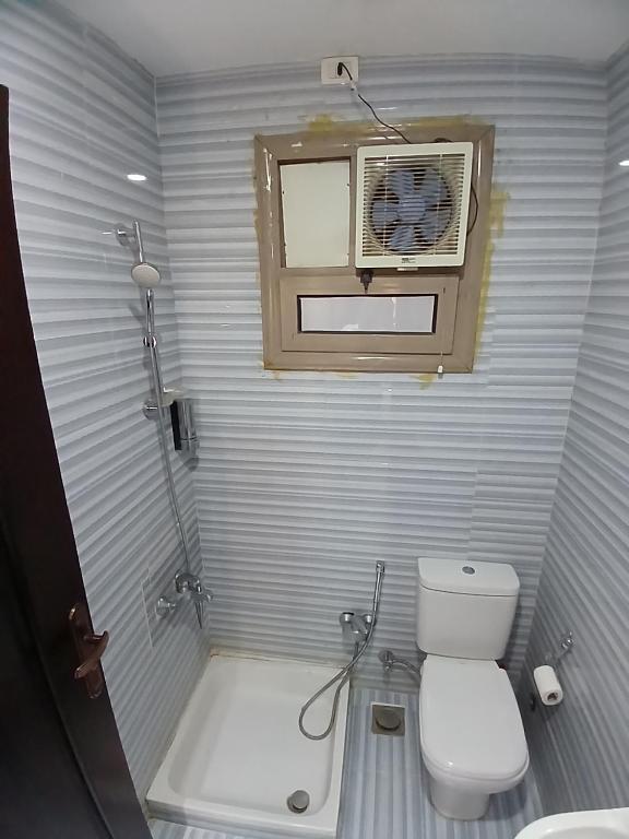 Koupelna v ubytování Monty Homestay
