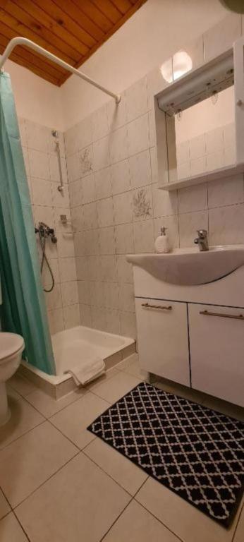 Kúpeľňa v ubytovaní Apartments DaRi
