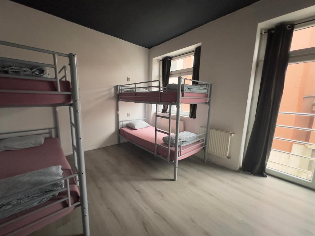 Postel nebo postele na pokoji v ubytování Elephants Private Rooms