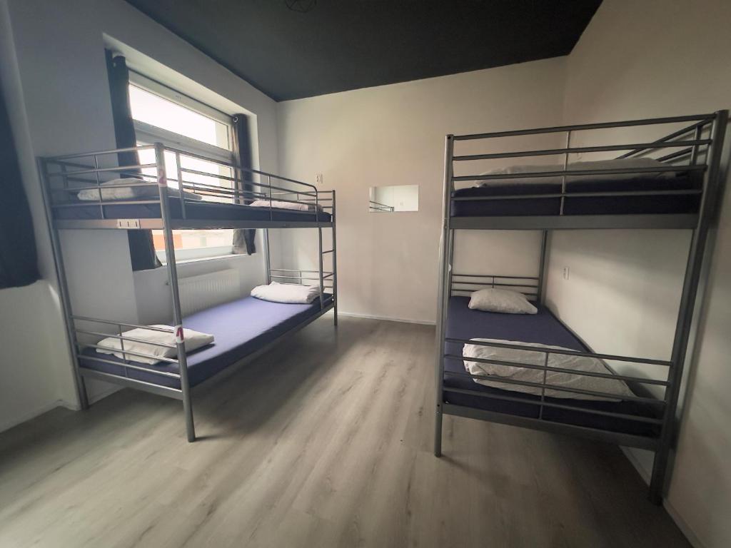 Postel nebo postele na pokoji v ubytování Elephants Private Rooms