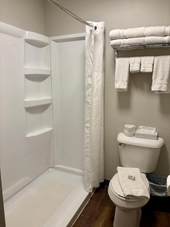 Americas Best Value Inn Wall photo