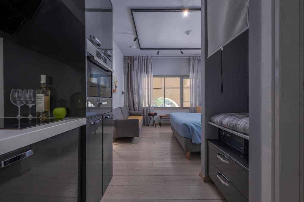 Square Elegant Suites - 10