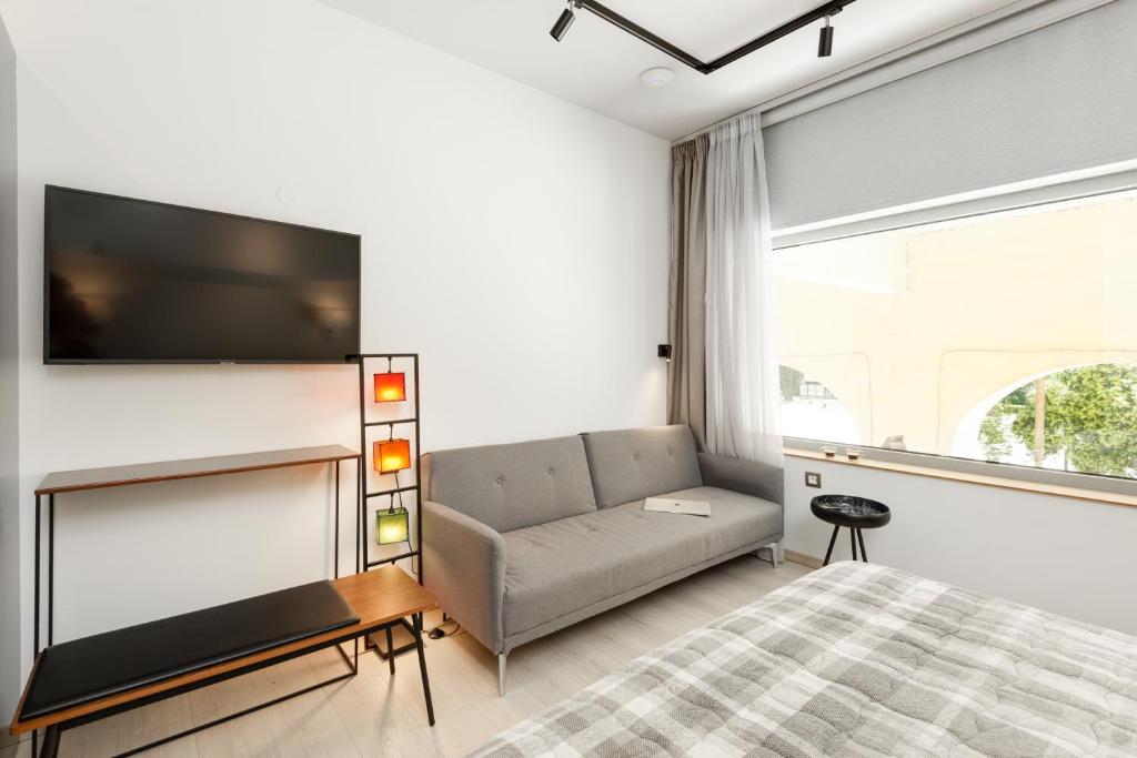 Square Elegant Suites - 8