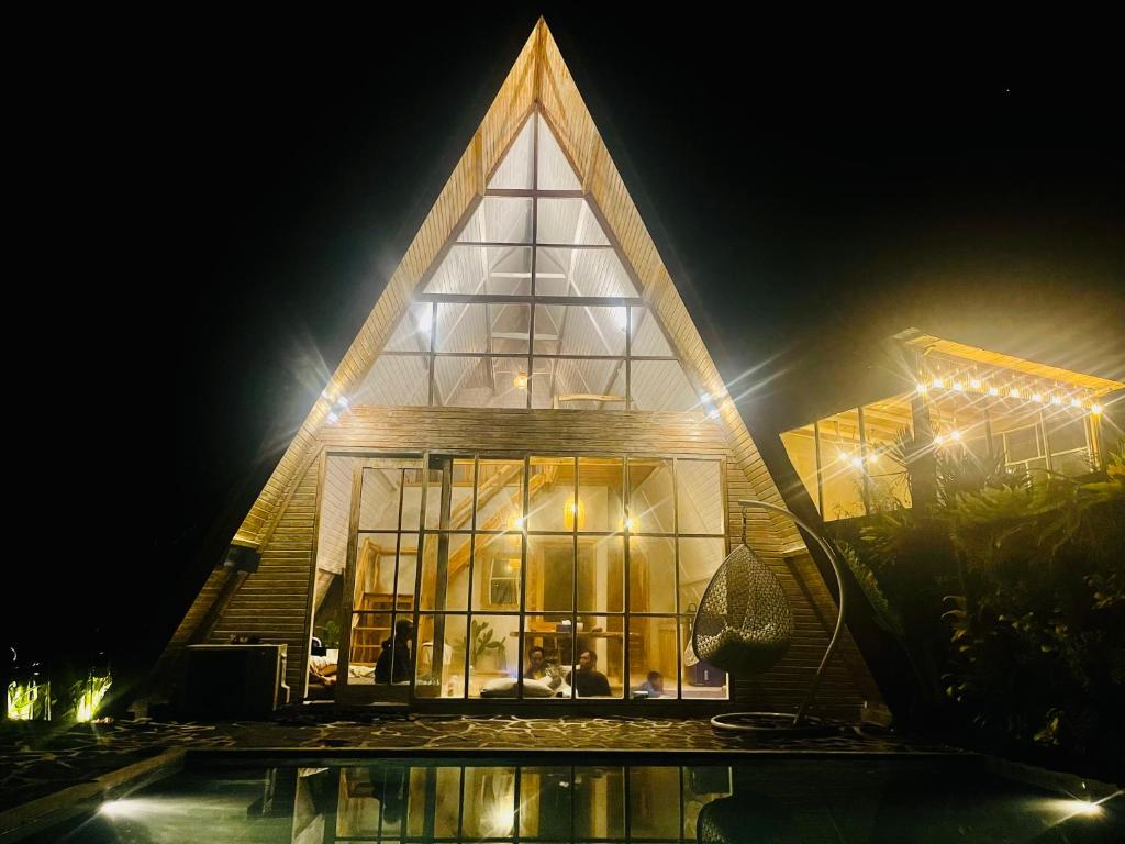 Πισίνα στο ή κοντά στο Batur panorama cabins