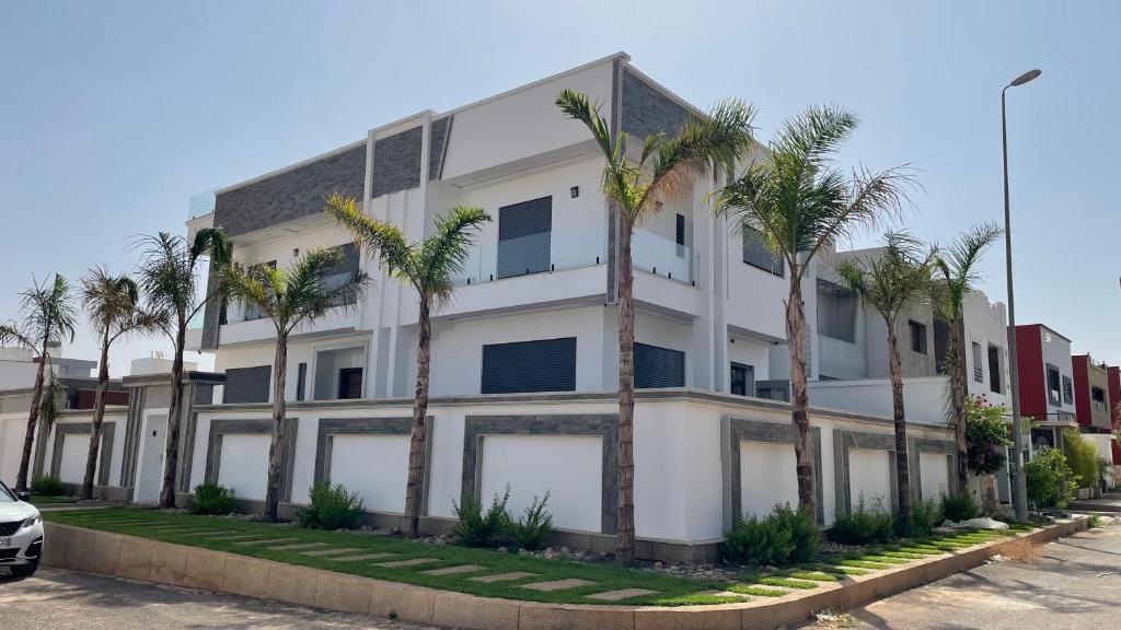 Το κτήριο όπου στεγάζεται  η βίλα