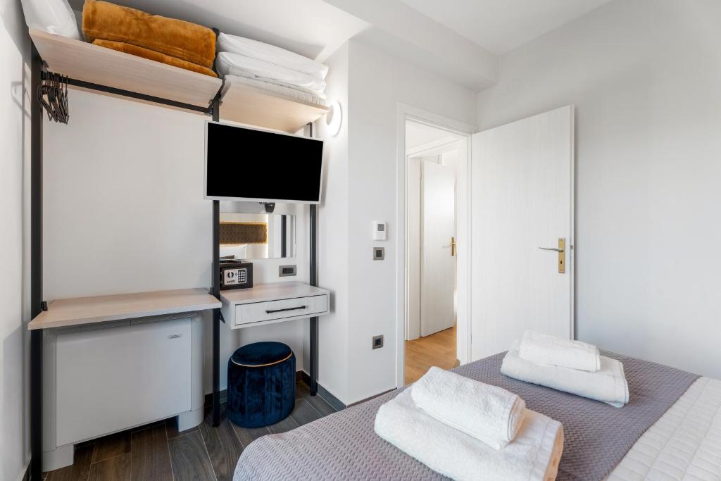 Frunze Luxury Apartments - 11