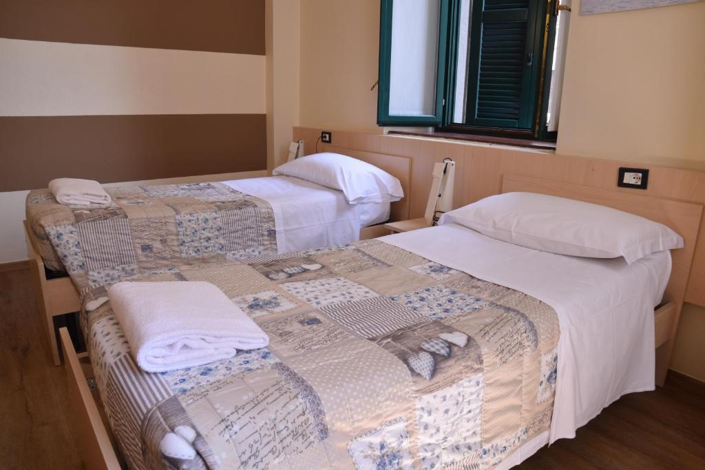 Postel nebo postele na pokoji v ubytování Central Hostel BG